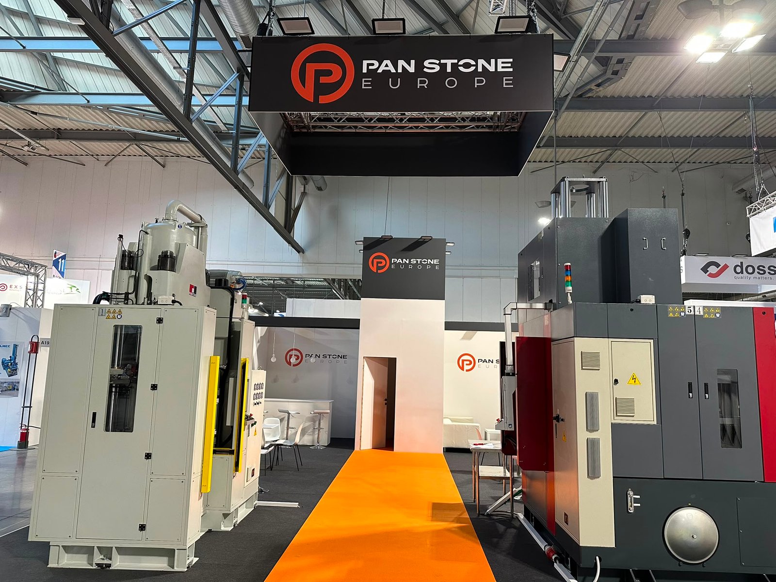 PANSTONE — stand PLAST Milano 2023